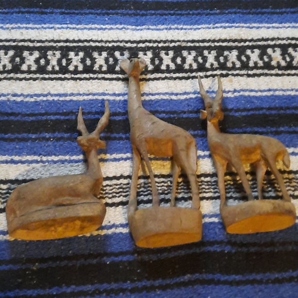 wooden Hand Carved  African Animals Other - WOODEN HAND CARVED  AFRICAN  ANIMALS